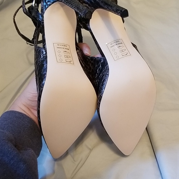 Paper Fox Carter Gray Black Faux Snakeskin Heels - Picture 7 of 7